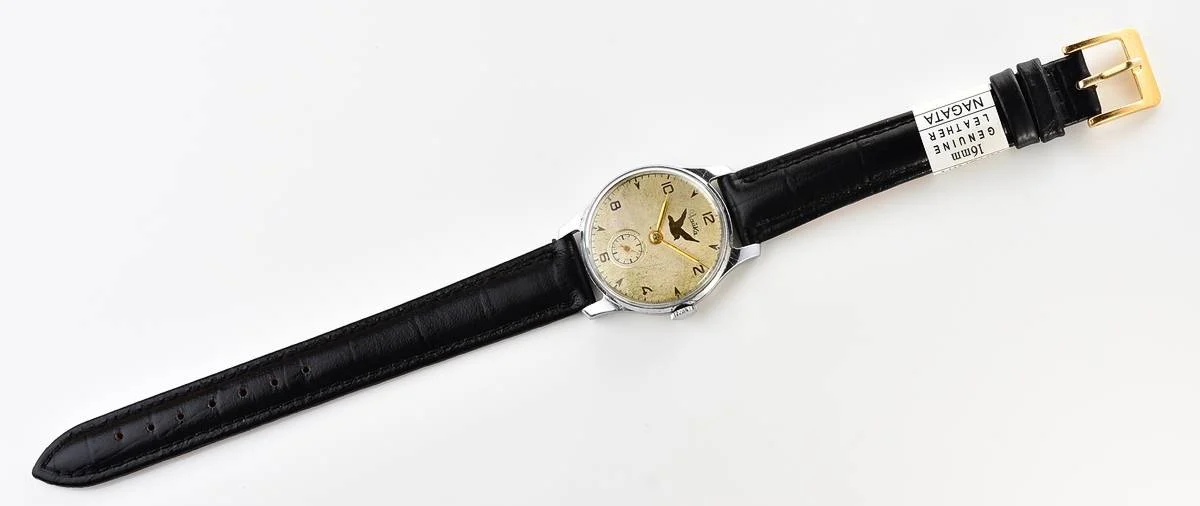 Rare version! Vintage Soviet mechanical Pobeda wrist watch with seagull on the dial, 1MChZ, 1st quarter 1954