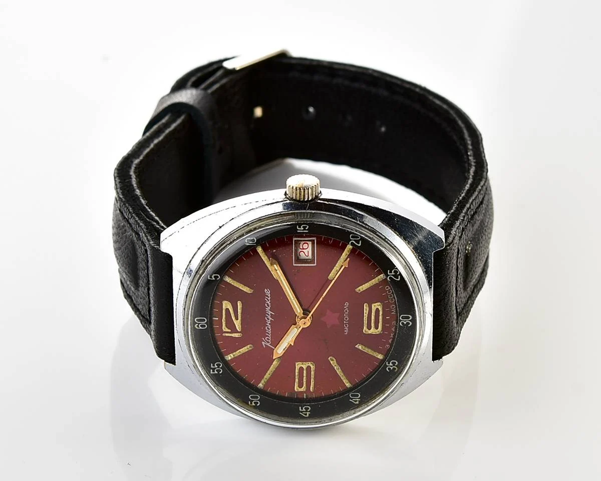 Soviet Vostok Komandirskie mechanical watch - Zakaz MO CCCP!
