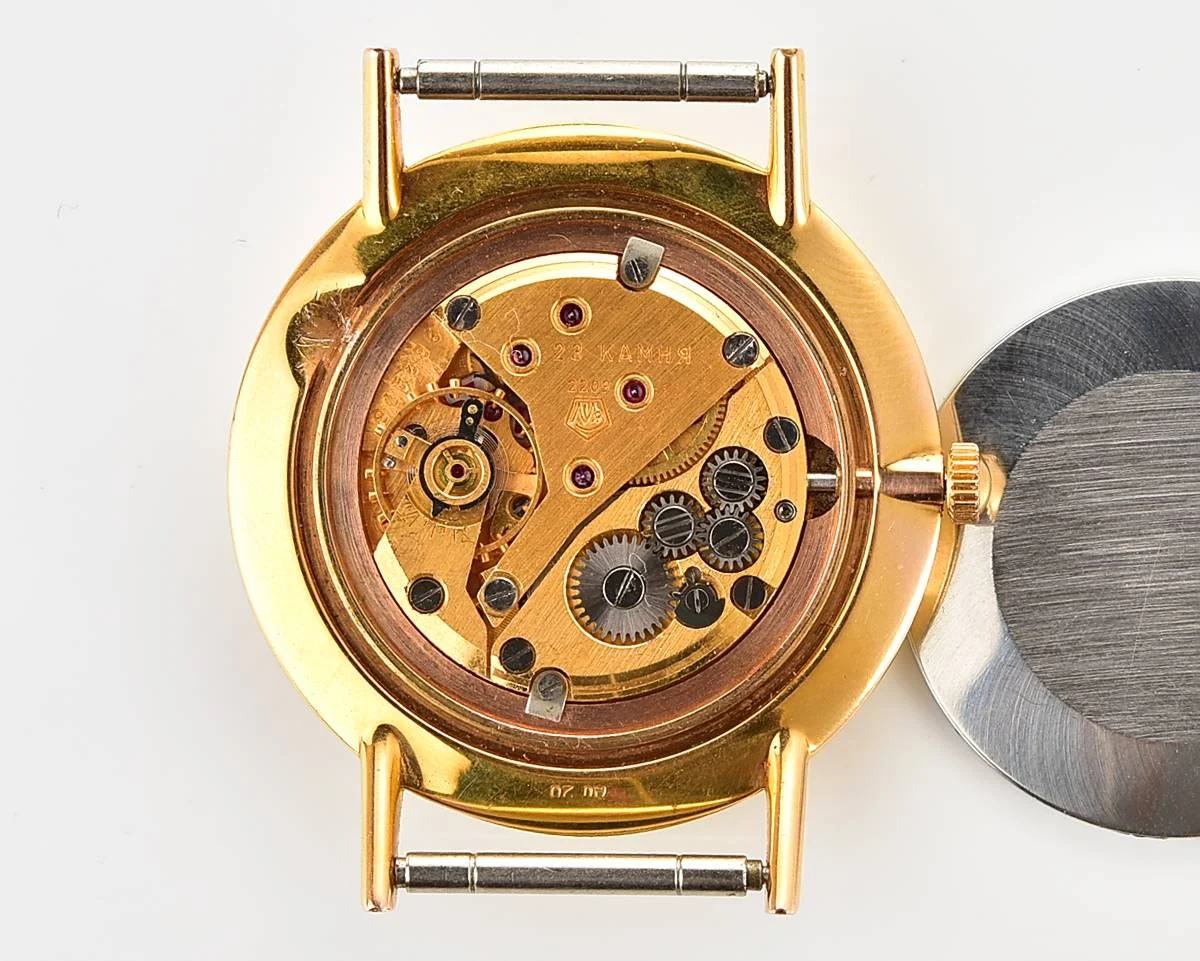 Excellent Luch Soviet gold-plated vintage watch - complete with box and passport!
