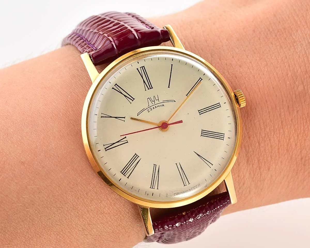 Excellent Luch Soviet gold-plated vintage watch - complete with box and passport!