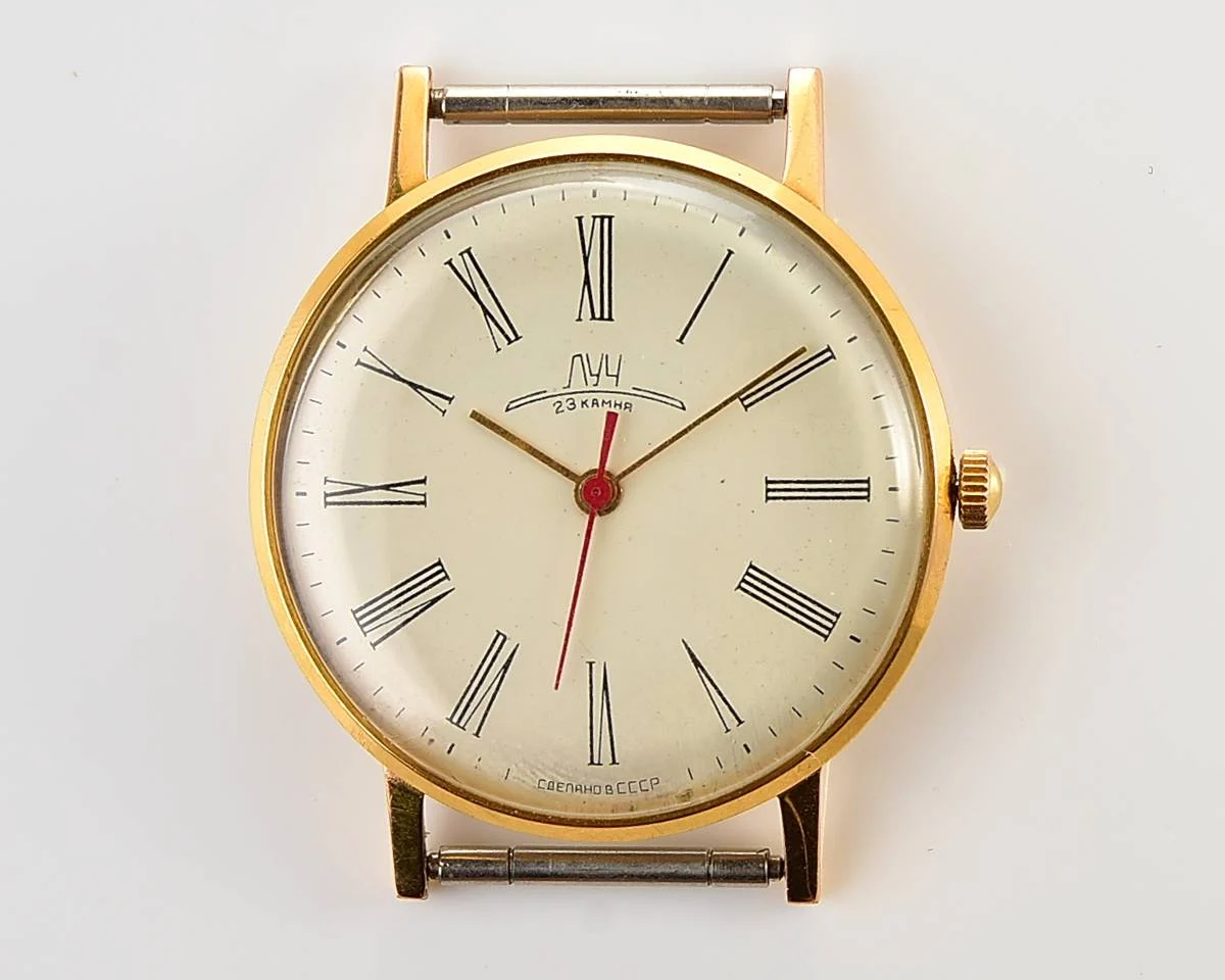Excellent Luch Soviet gold-plated vintage watch - complete with box and passport!