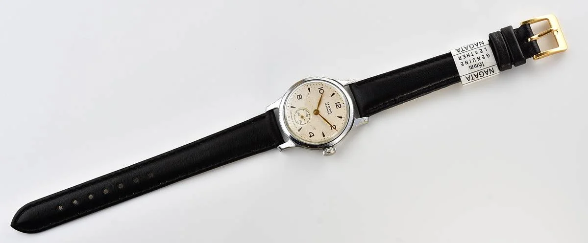 Excellent vintage Soviet Mayak mechanical watch, 1MChZ