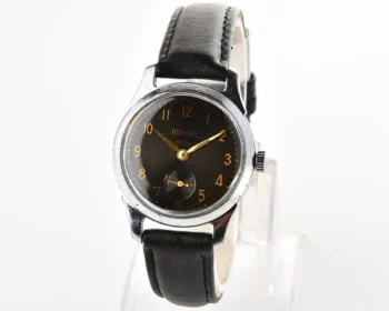 Vintage Soviet mechanical Pobeda wrist watch, PChZ