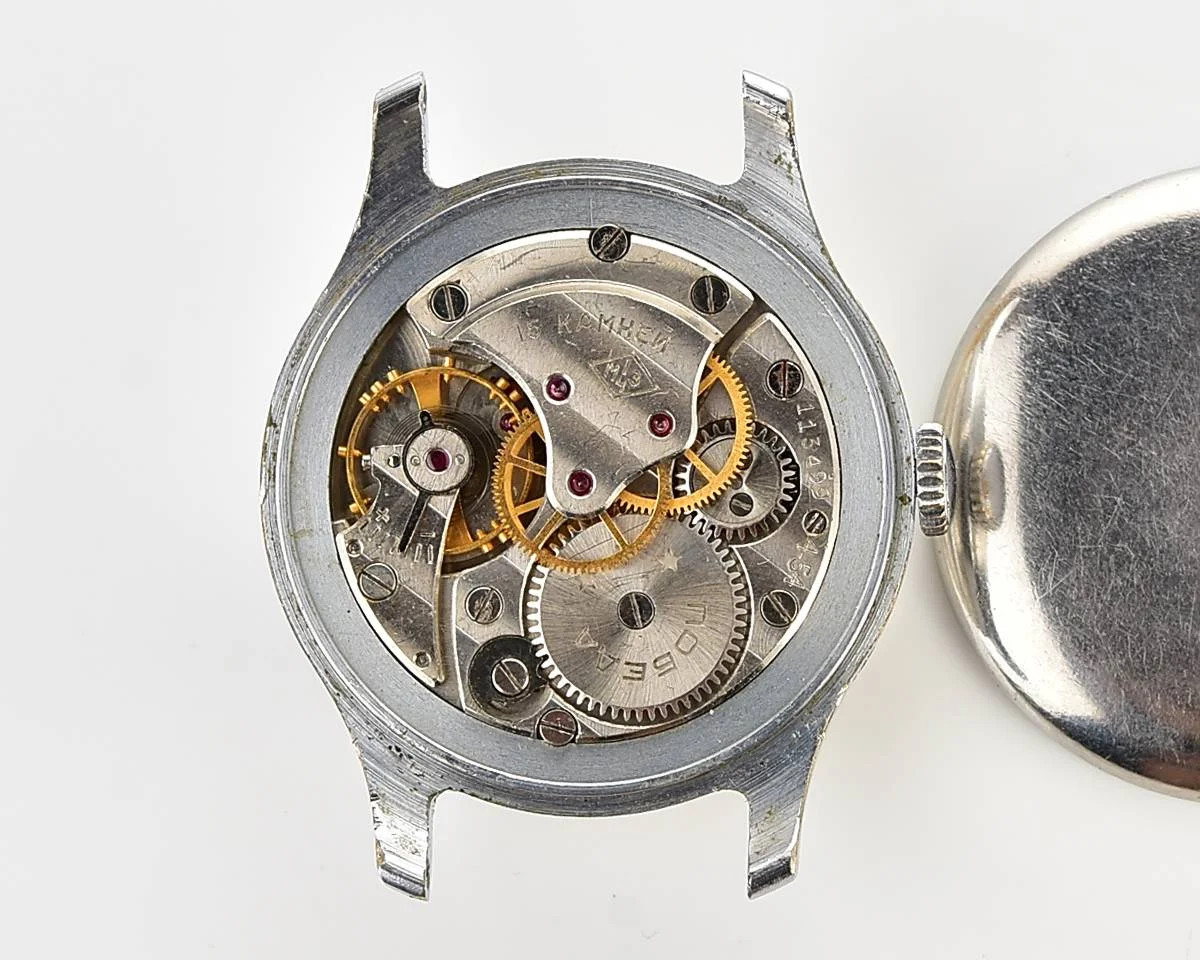 Excellent vintage Pobeda watch with central second hand from 1954 + sturmanskie compass strap!