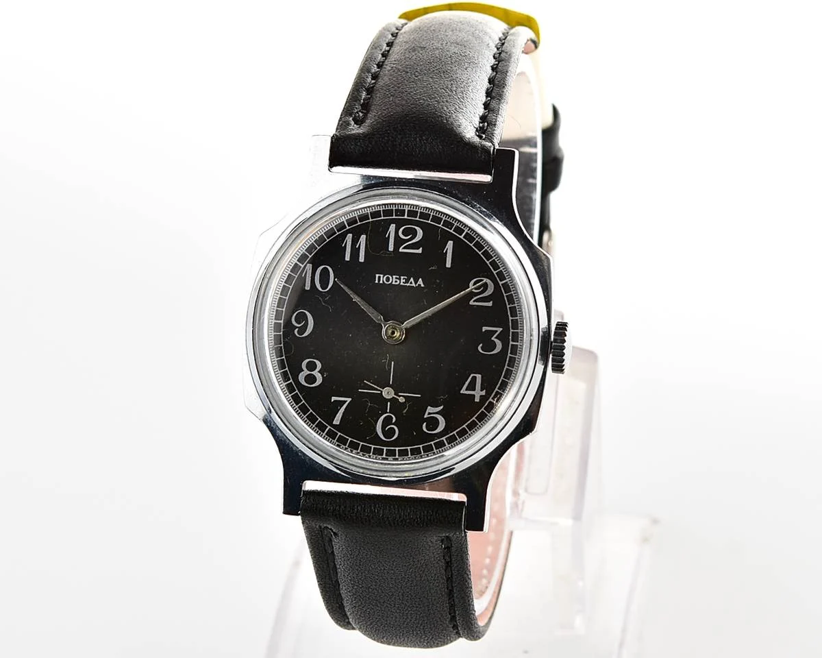 Pobeda Soviet mechanical wrist watch