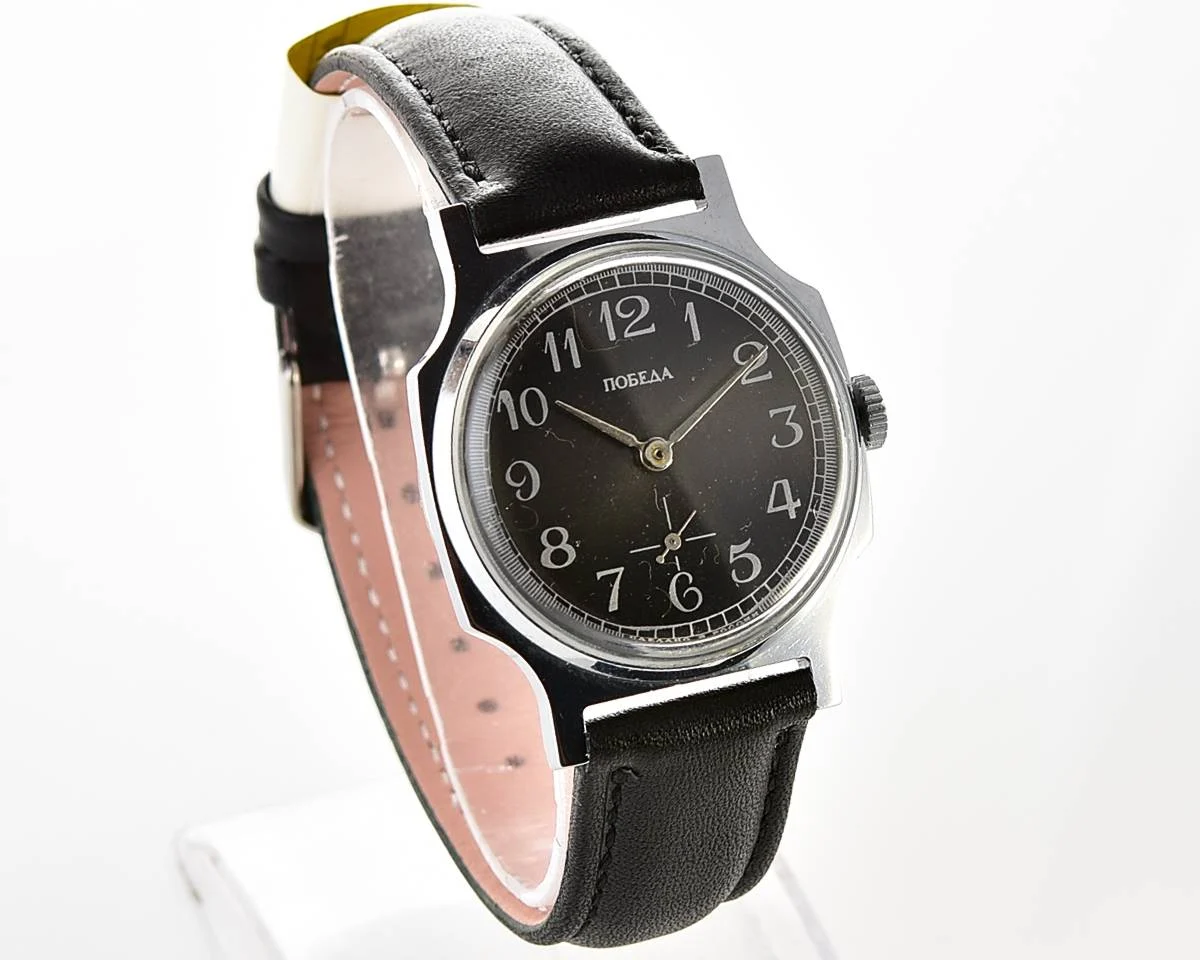 Pobeda Soviet mechanical wrist watch