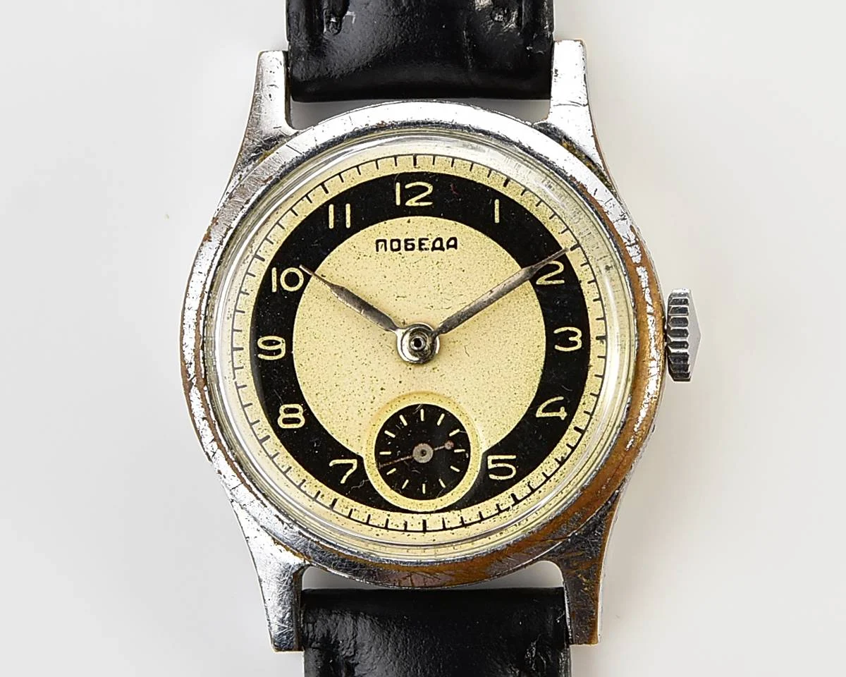 Vintage Soviet mechanical watch Pobeda from 2nd quarter 1957!