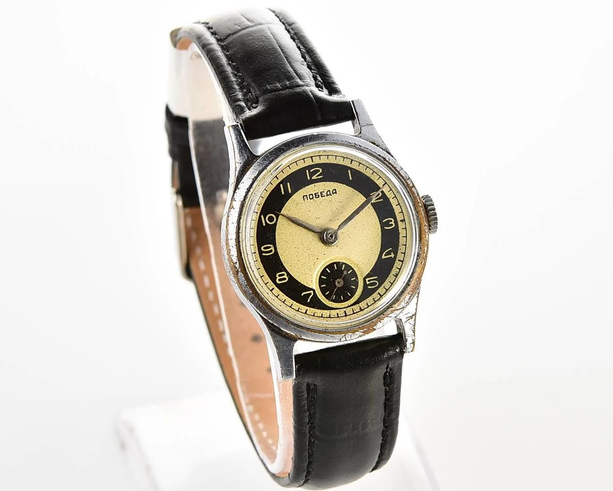 Vintage Soviet mechanical watch Pobeda from 2nd quarter 1957!