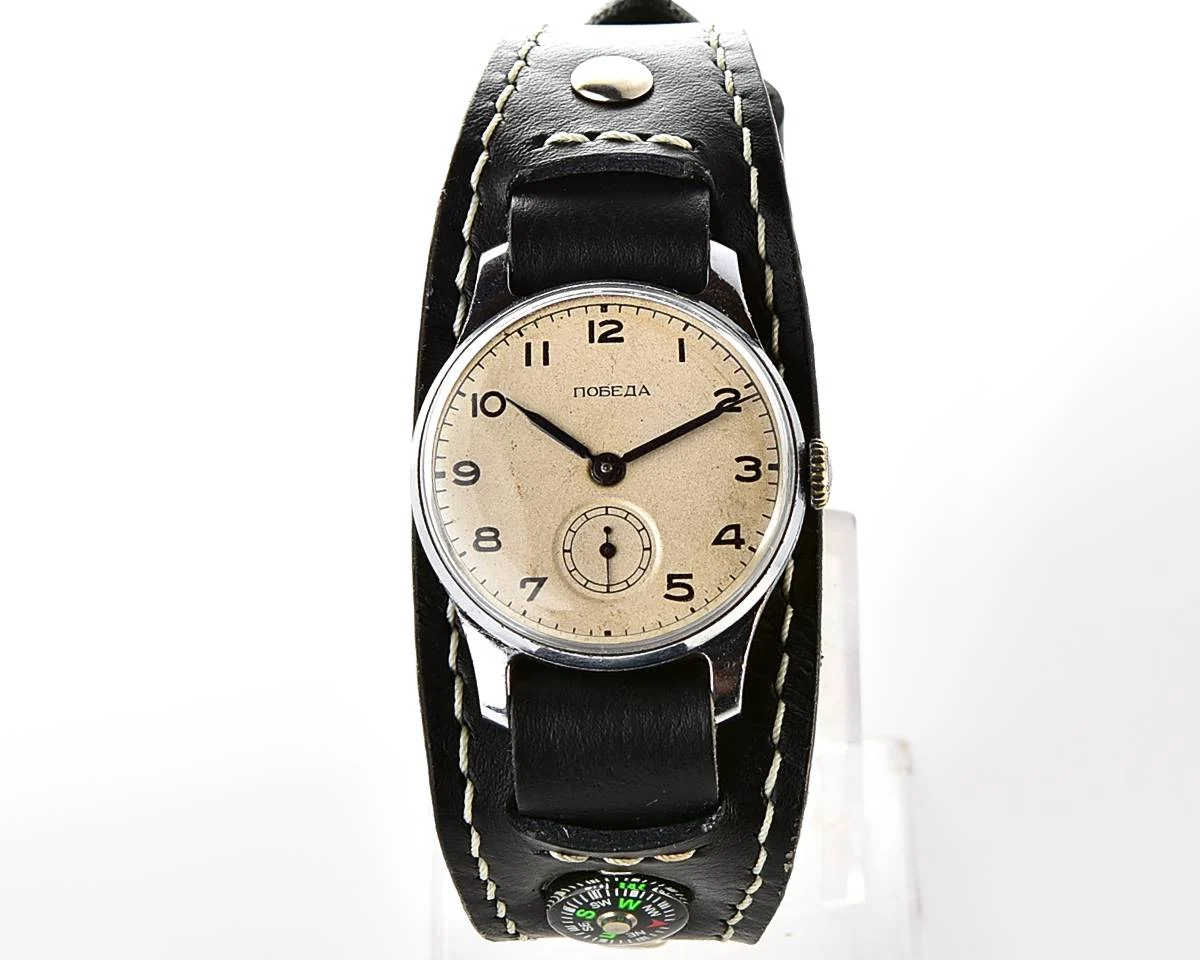 Excellent Soviet Pobeda 1MChZ from 1953 + exquisite Sturmanskie compass strap!