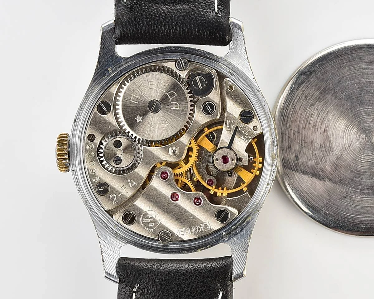 Excellent Soviet mechanical Pobeda watch, ChChZ, 2nd quarter of 1954