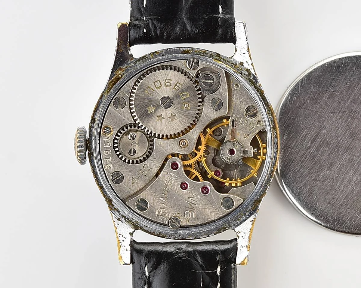 Vintage Soviet mechanical watch Pobeda, 4th quarter of 1952!