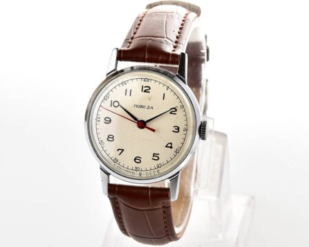 Vintage POBEDA watch with central seconds hand from the 1950s