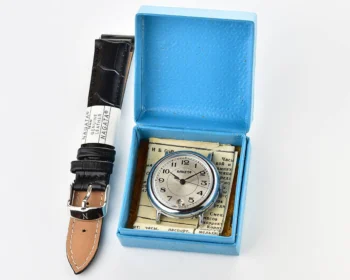 TIME CAPSULE: Vintage Soviet Raketa mechanical watch, New Old Stock (NOS)!