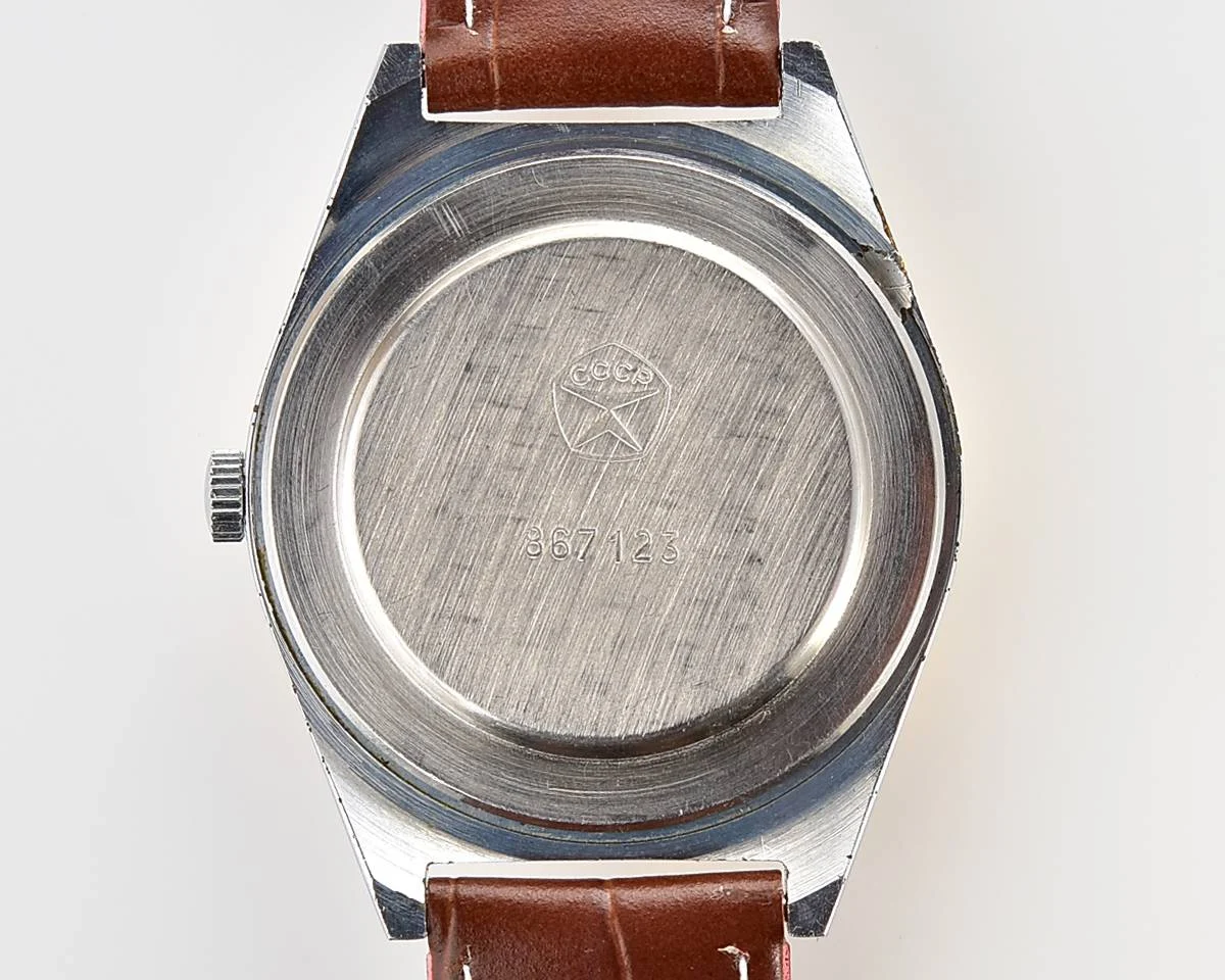 Large Soviet Raketa vintage mechanical watch with stylish minimalistic dial