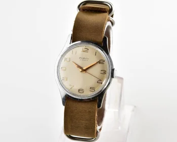 Excellent Soviet Raketa Baltica vintage mechanical watch