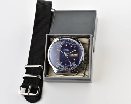 TIME CAPSULE: Vintage soviet Raketa perpetual calendar watch - New Old Stock(NOS)!