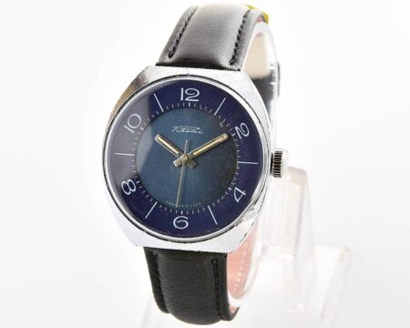 Vintage Raketa soviet mechanical watch with bi-color dial