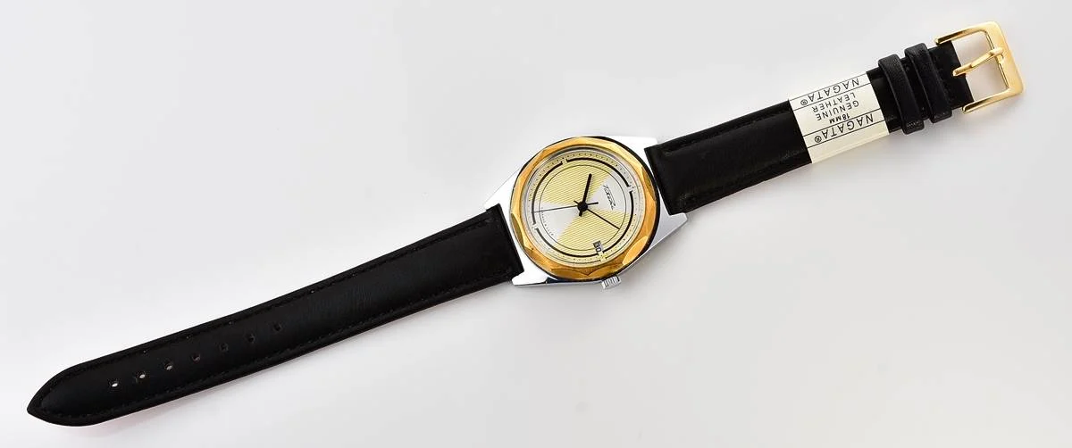 Large Soviet Raketa vintage mechanical watch with stylish minimalistic dial