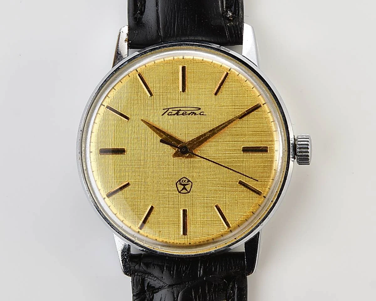 Soviet Raketa vintage mechanical watch with beautiful textured dial