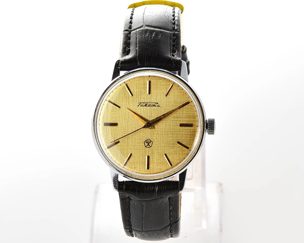 Soviet Raketa vintage mechanical watch with beautiful textured dial