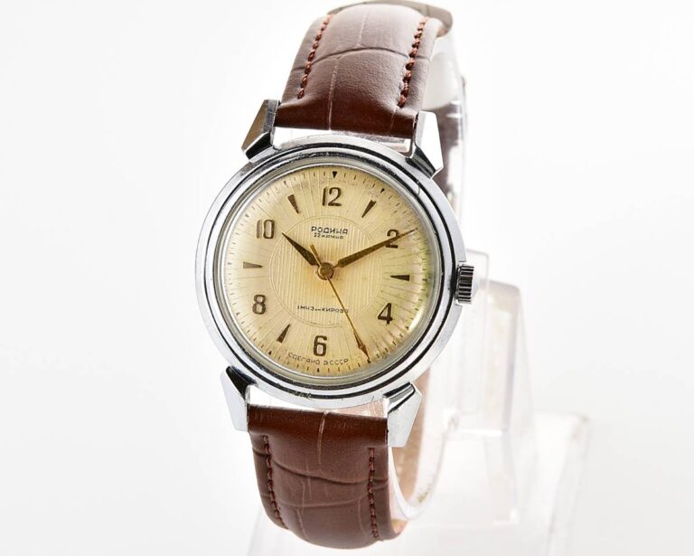 RODINA mechanical watch with automatic self-winding movement