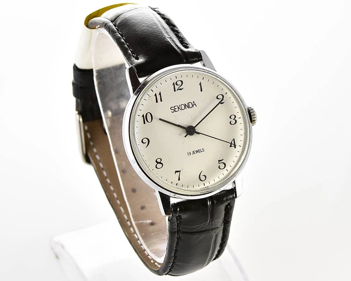 Soviet Sekonda vintage mechanical wrist watch