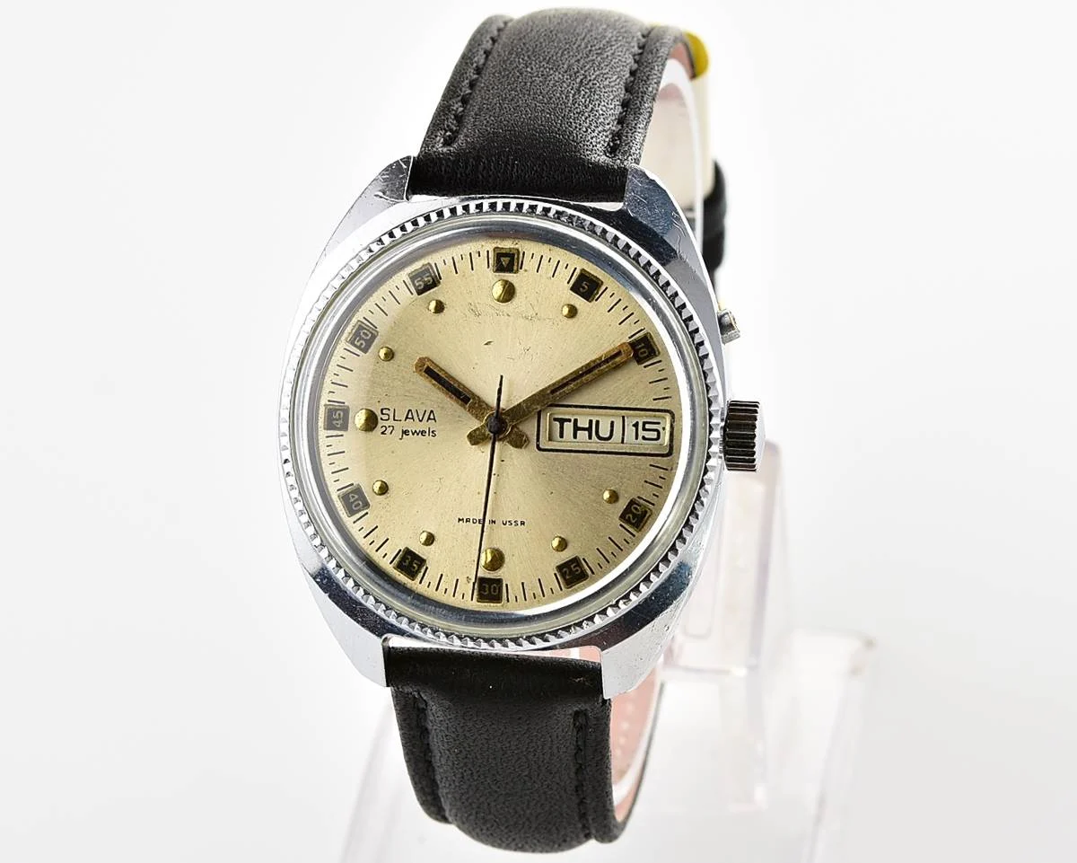 Large Slava Soviet mechanical vintage watch – automatic self winding movement