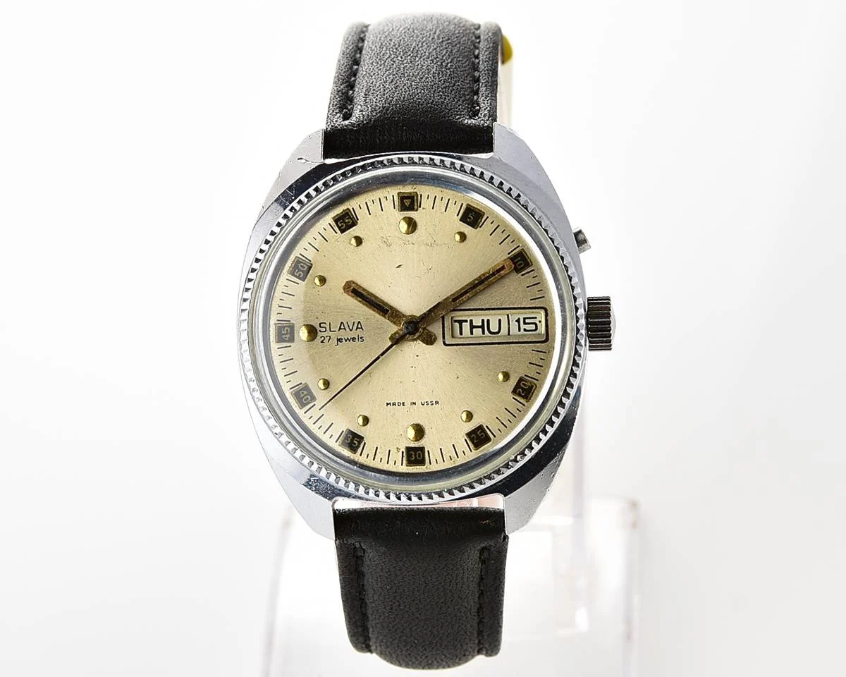 Large Slava Soviet mechanical vintage watch – automatic self winding movement