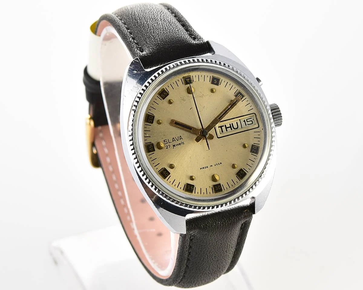 Large Slava Soviet mechanical vintage watch – automatic self winding movement