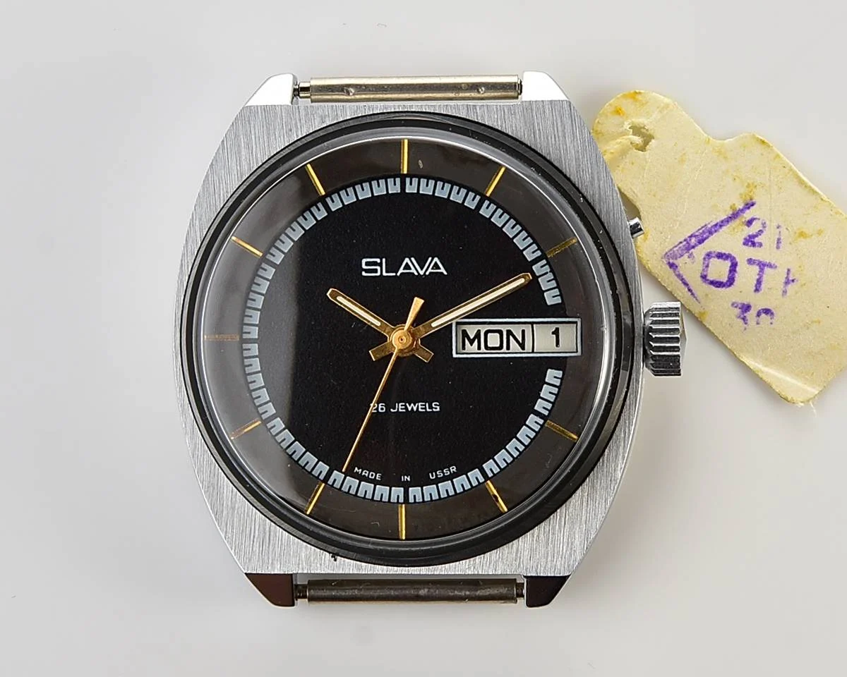 TIME CAPSULE: Vintage Slava Soviet mechanical watch, New Old Stock (NOS)!