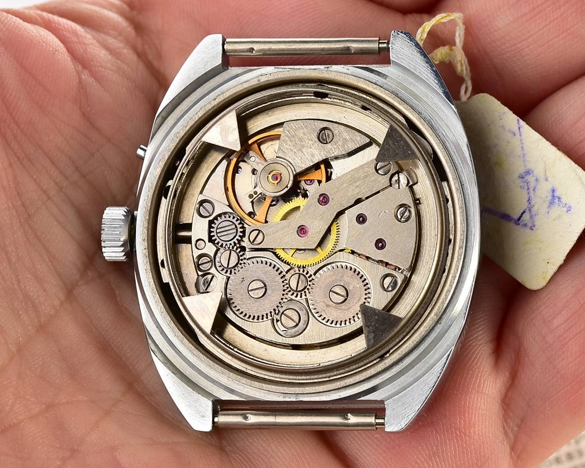 TIME CAPSULE: Vintage Slava Soviet mechanical watch, New Old Stock (NOS)!