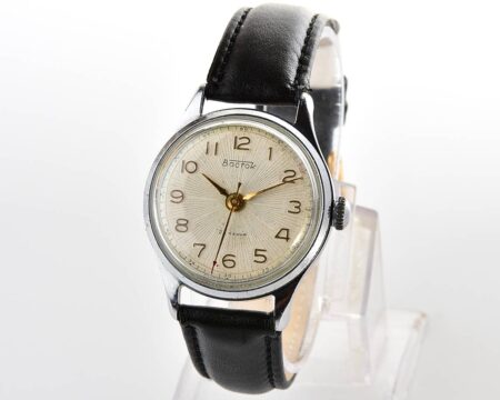 Original Soviet Wostok (Vostok) mechanical wrist watch, early domestic version!