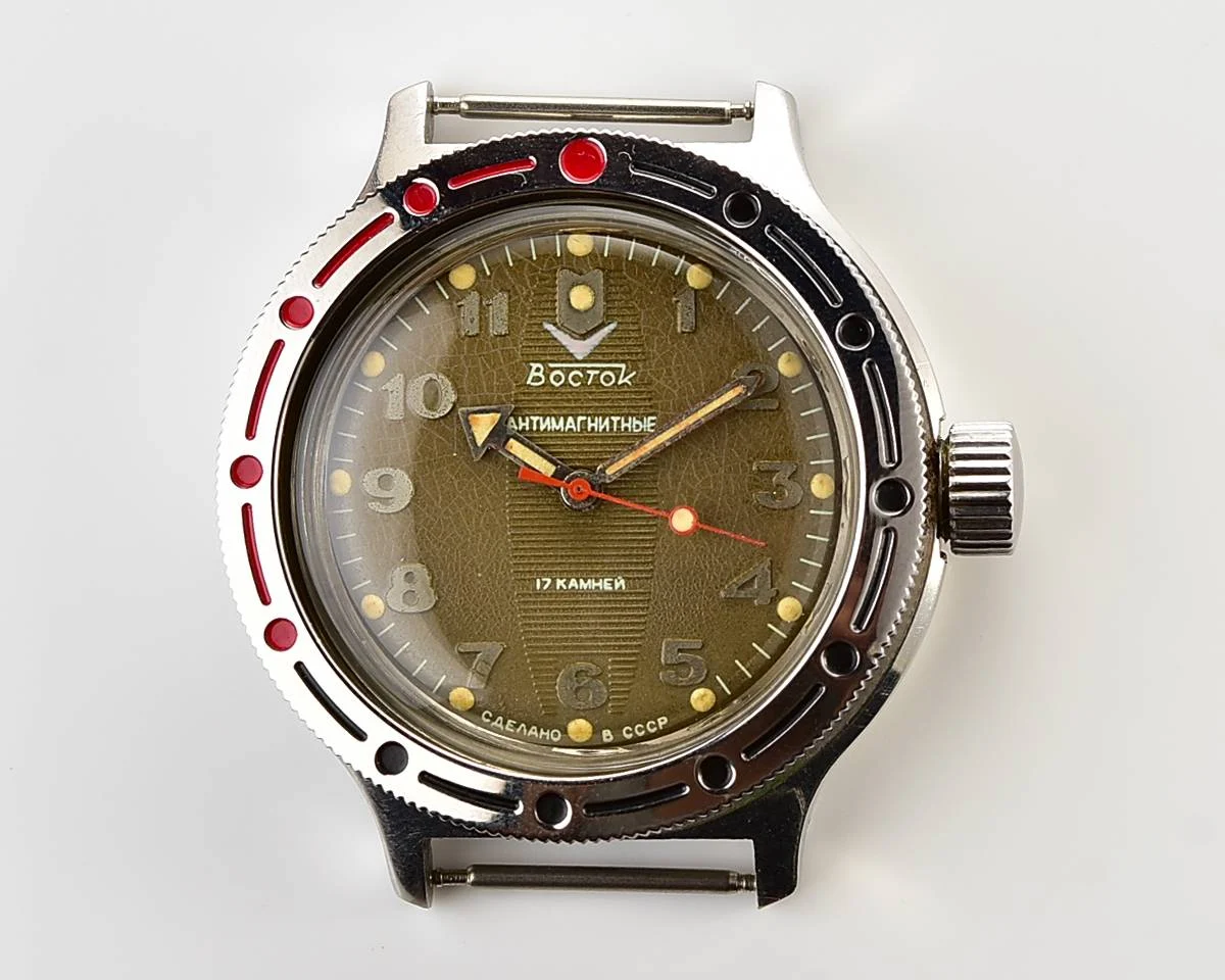 Vostok Amphibia mechanical watch + genuine leather NATO Commander strap!