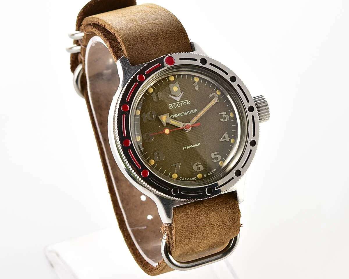 Vostok Amphibia mechanical watch + genuine leather NATO Commander strap!