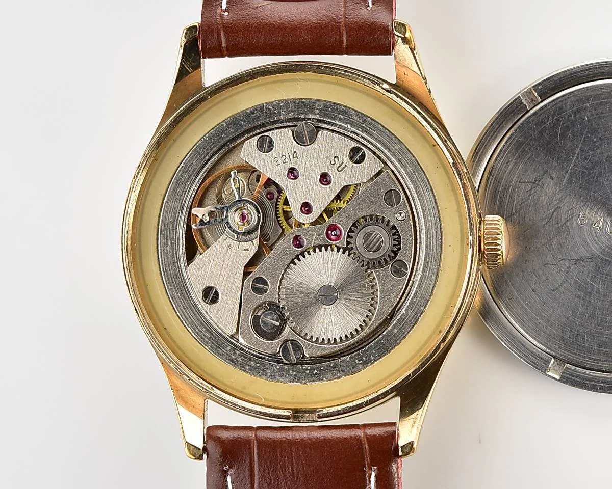 Wostok (Vostok) mechanical gold-plated wrist watch with biege dial