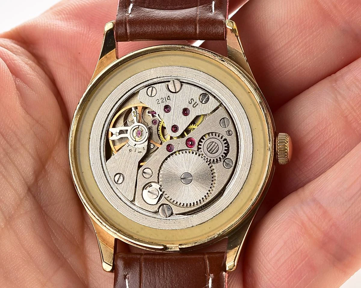Wostok (Vostok) mechanical gold-plated wrist watch with biege dial
