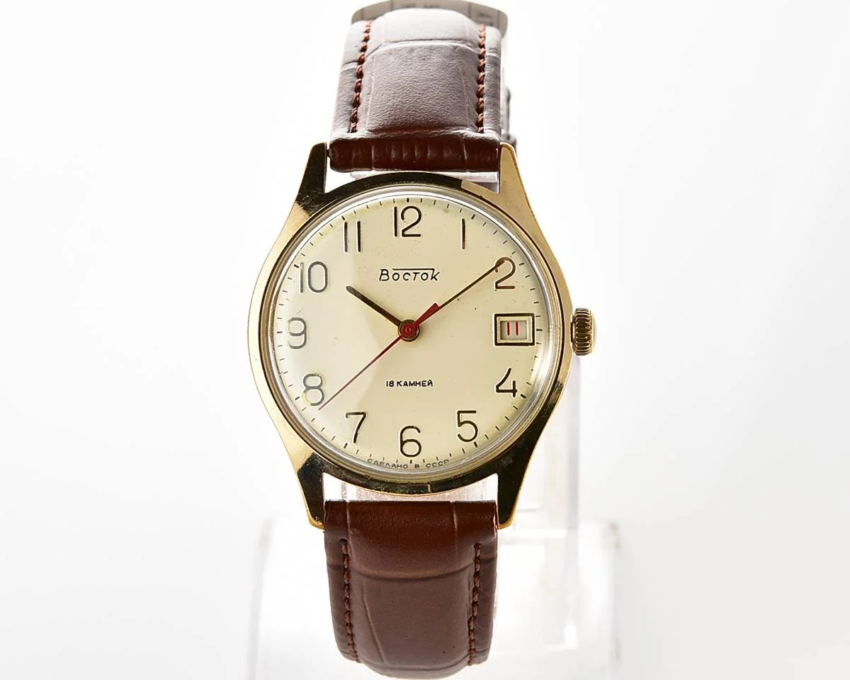 Wostok (Vostok) mechanical gold-plated wrist watch with biege dial