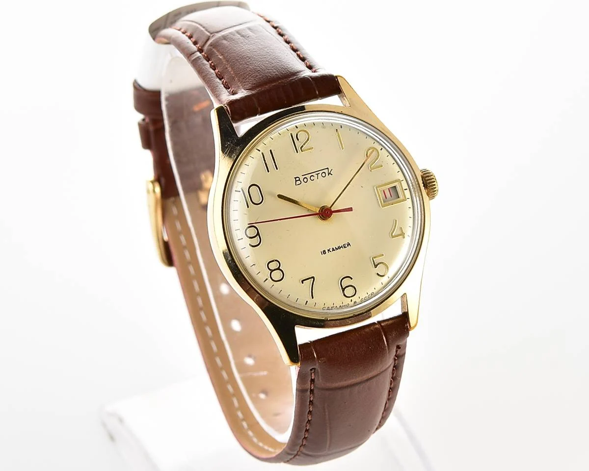 Wostok (Vostok) mechanical gold-plated wrist watch with biege dial
