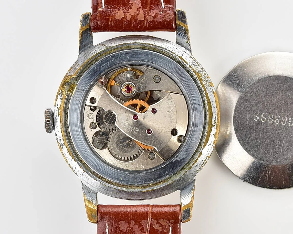 Vintage Soviet mechanical Zaria watch