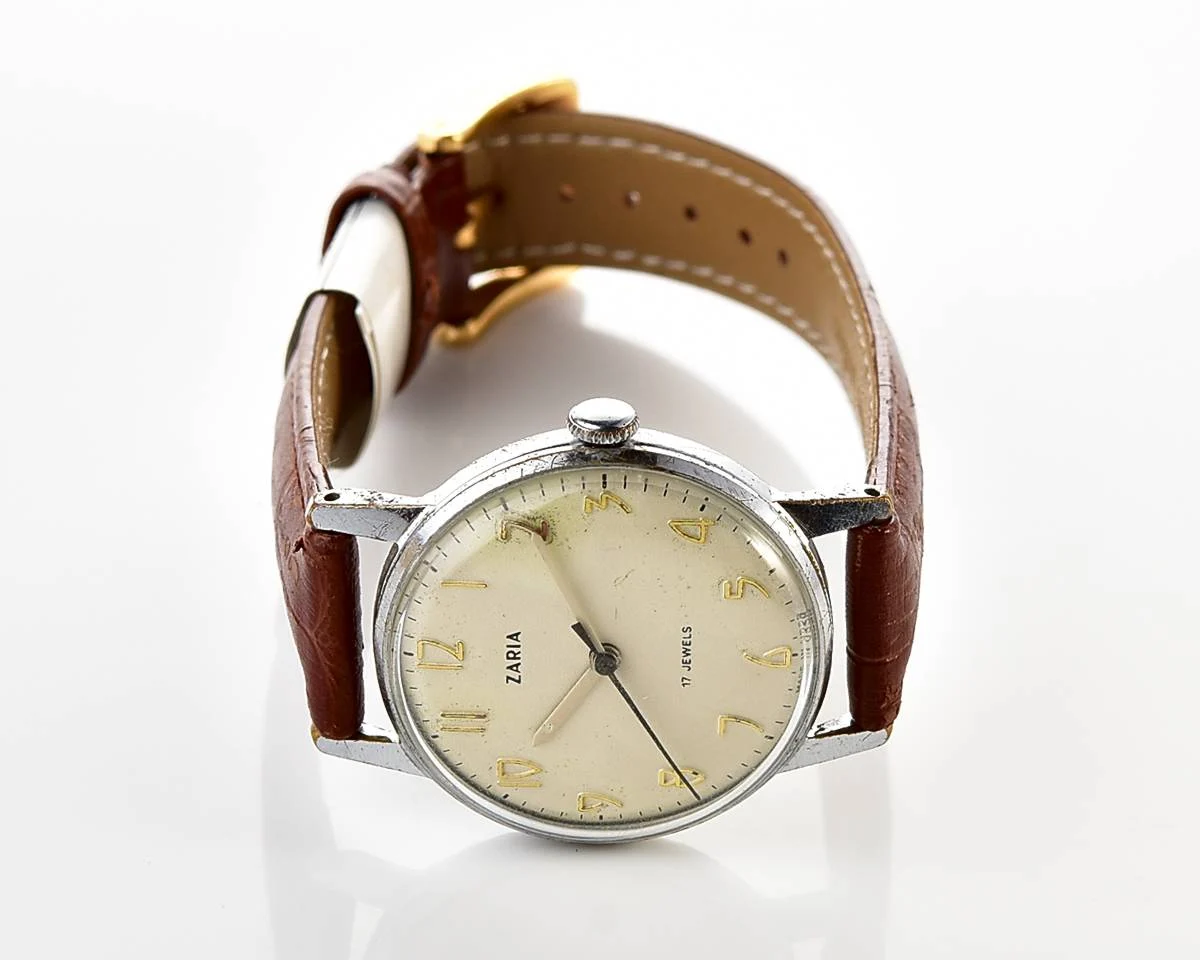 Vintage Soviet mechanical Zaria watch