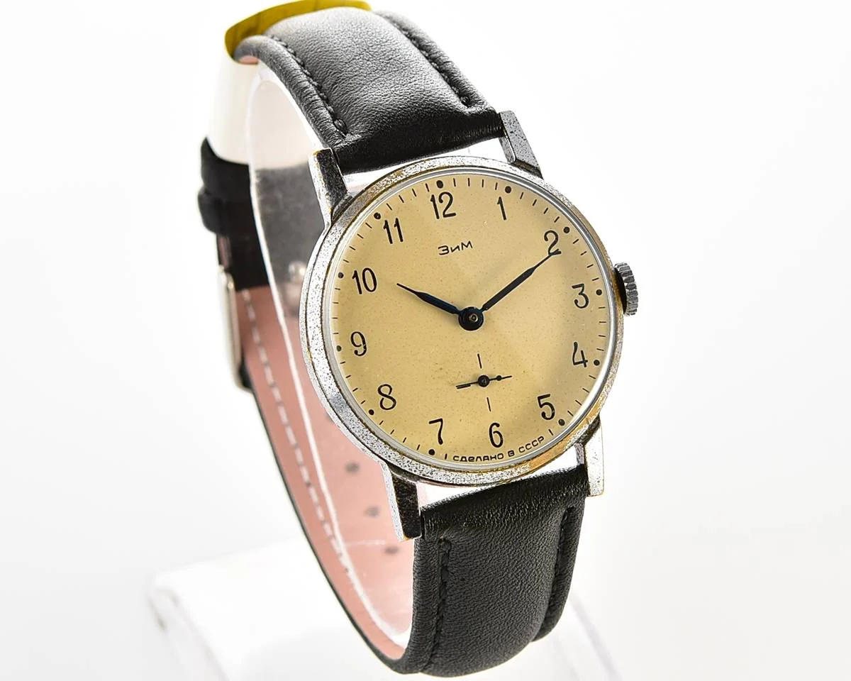 Pobeda Soviet mechanical wrist watch