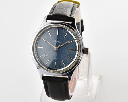 Soviet vintage mechanical watch Luch