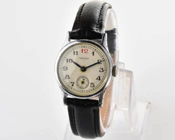 Vintage Soviet mechanical Pobeda watch, ChChZ, 4th quarter of 1951