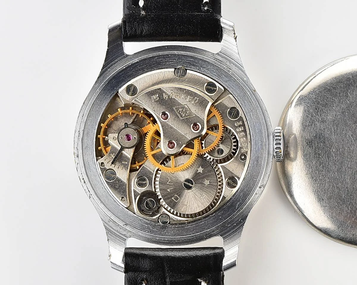 Vintage Soviet Pobeda watch with central second hand