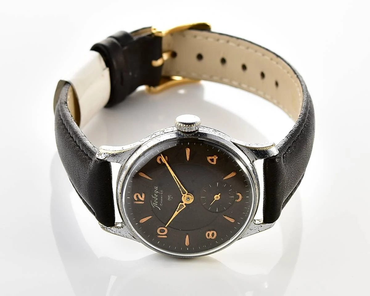 Vintage Soviet mechanical Pobeda watch, 2MChZ from 4th quarter 1958!