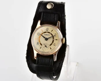 Vintage Pobeda Soviet mechanical wristwatch, 1st quarter of 1949!