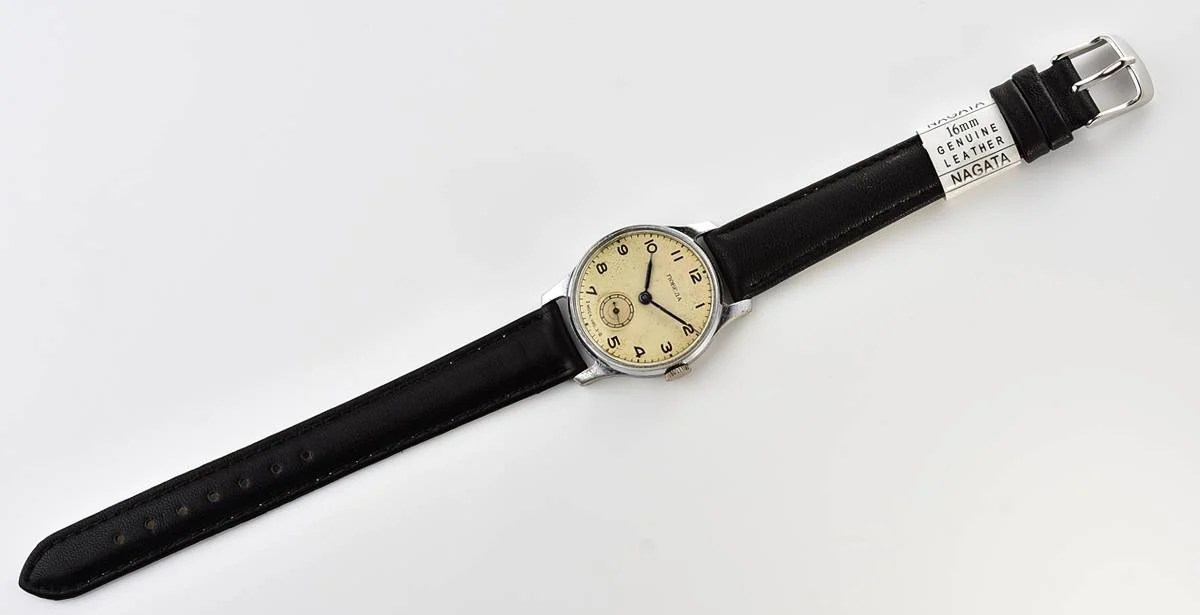 Vintage Soviet mechanical Pobeda watch, 2MChZ from the 4th quarter of 1954