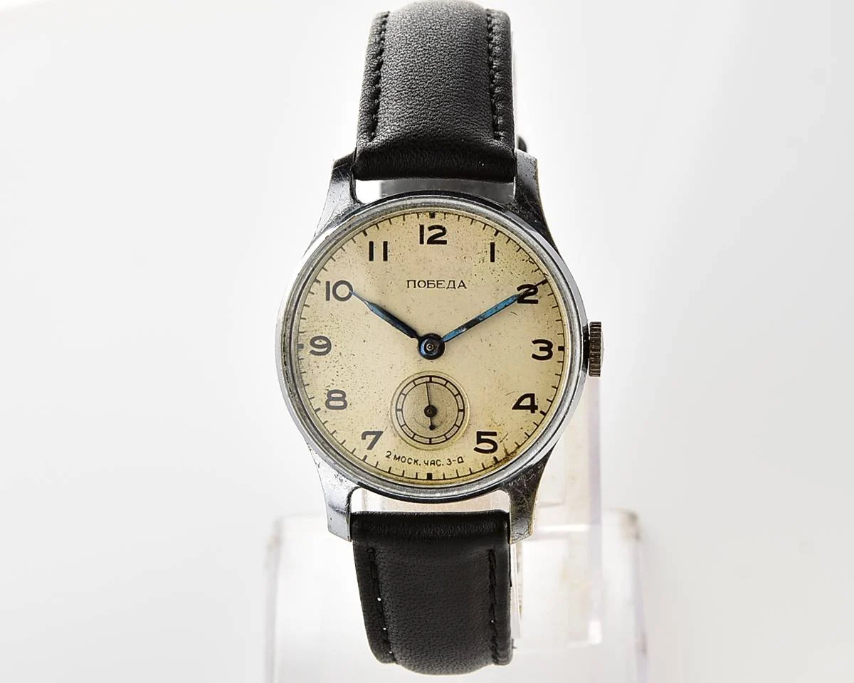 Vintage Soviet mechanical Pobeda watch, 2MChZ from the 4th quarter of 1954