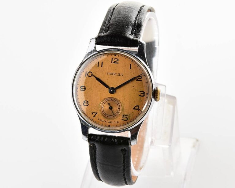 Vintage soviet mechanical POBEDA watch, 2MChZ from 2nd quarter 1955!