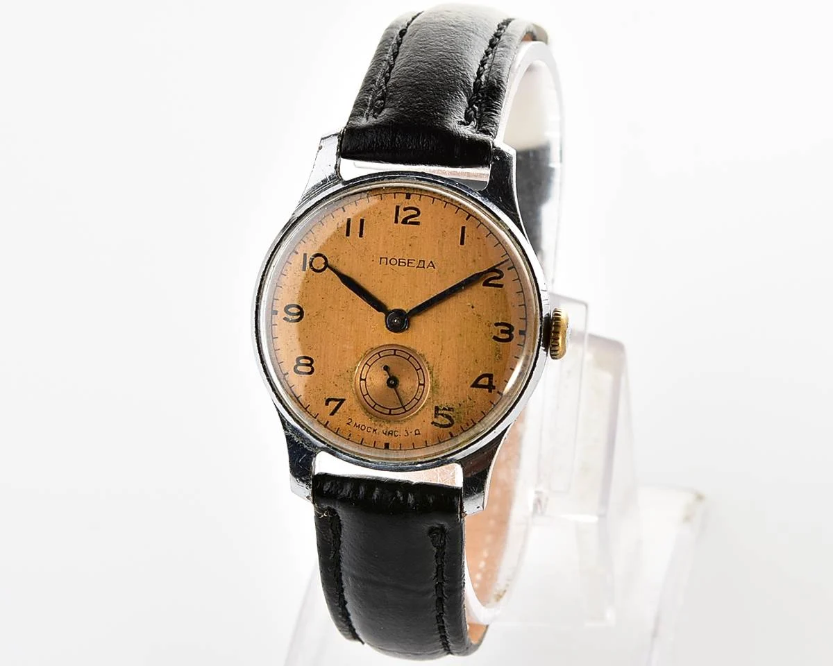 Vintage Soviet mechanical Pobeda watch, 2MChZ from 2nd quarter 1955!